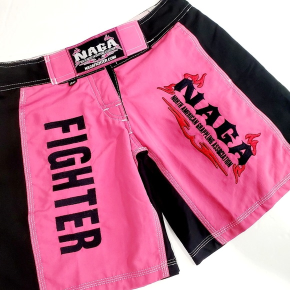 Naga Fighter MMA Training Shorts Sz 28 Pink Black - Picture 1 of 16